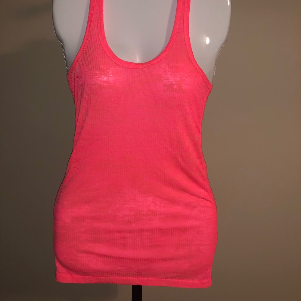 Delias tank top